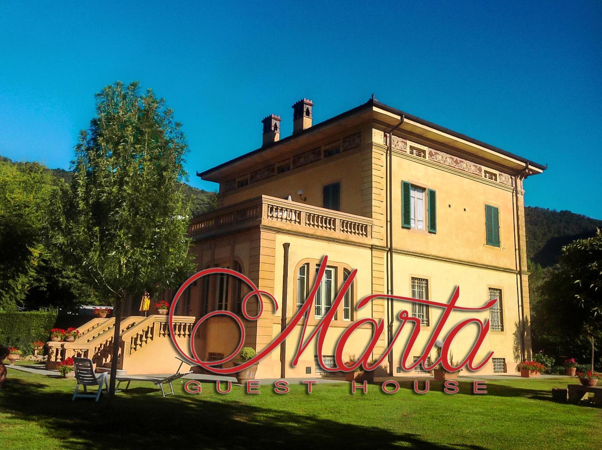 Marta Guest House ルッカ エクステリア 写真